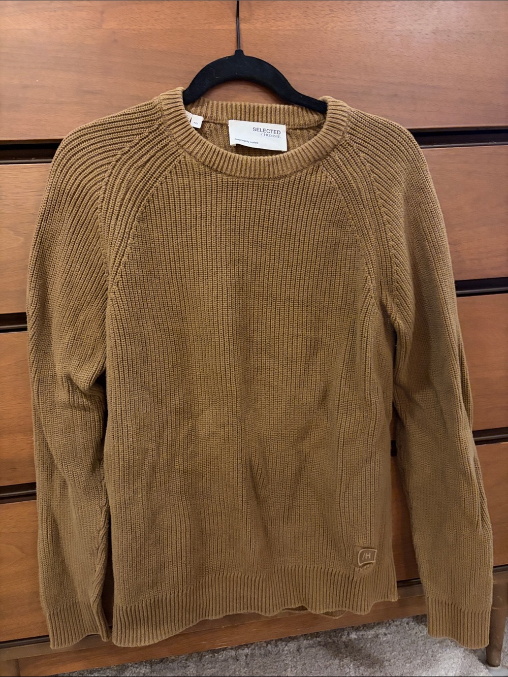 Men's Crewneck Sweater in Camel Brown